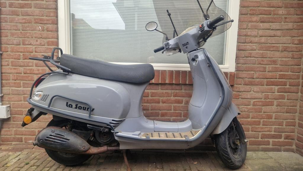 La Souris scooter, Ophalen, Gebruikt, Benzine