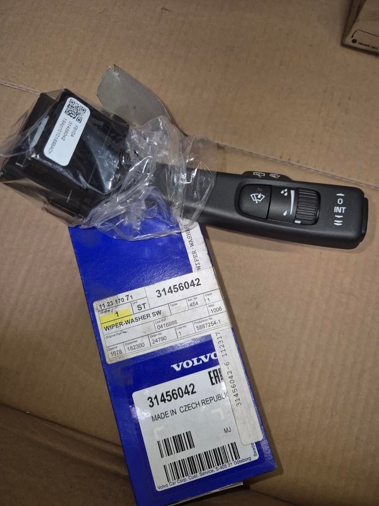Volvo ruitenwisser schakelaar 31456042, Ophalen of Verzenden