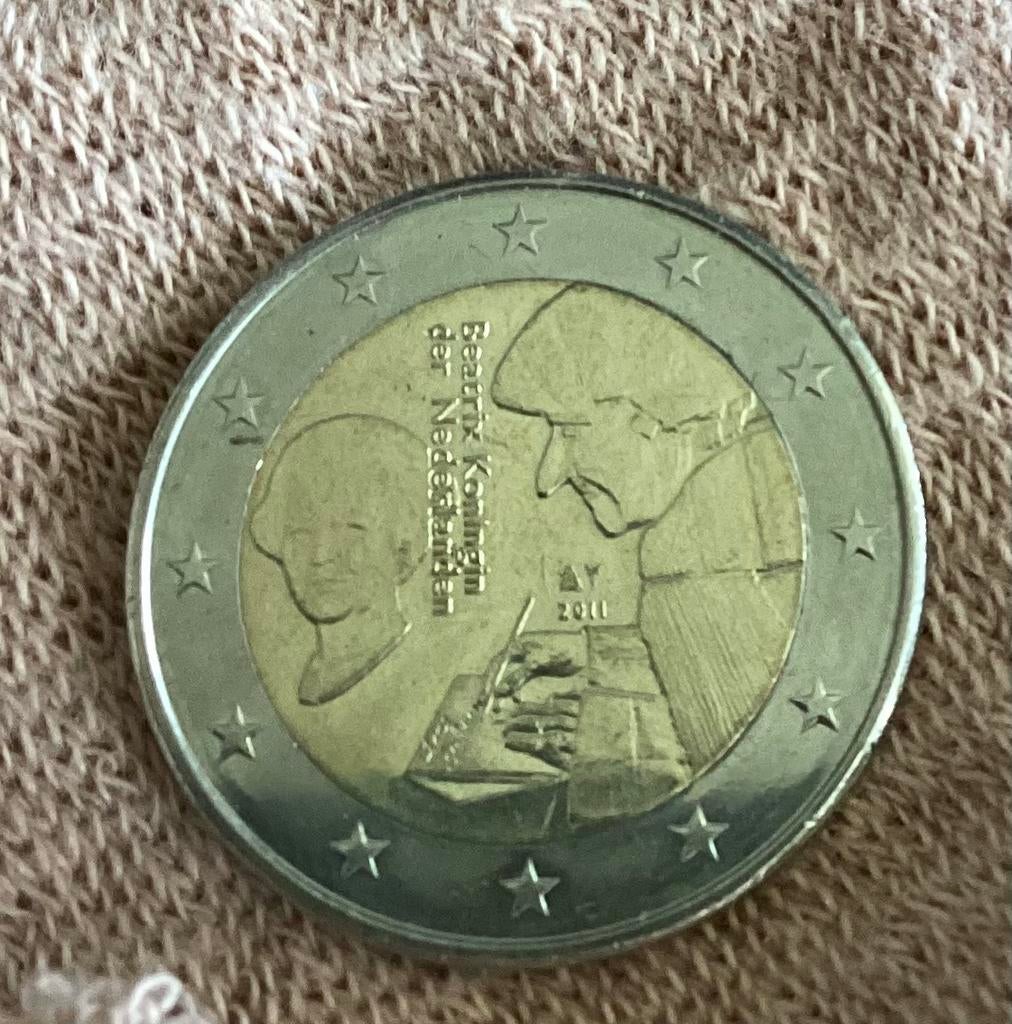 2 euro munt Beatrix Koningin der Nederlanden 2011 Erasmus, Postzegels en Munten, Munten | Europa | Euromunten, Ophalen of Verzenden