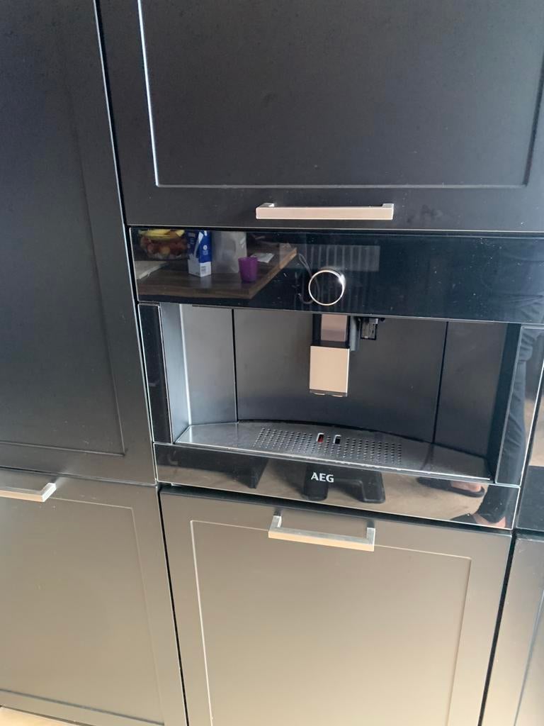 AEG KKK994500B inbouw koffiemachine, Witgoed en Apparatuur, Ophalen, Gebruikt, 10 kopjes of meer, Koffiemachine