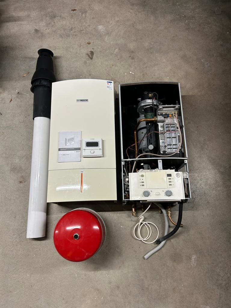 Bosch CV ketel HRC 42, Ophalen, 30 tot 80 cm, Gebruikt, Hoog rendement (Hr)