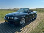BMW 330i Cabrio a/t | airco | windsch | Sp.stoel verw.+mem, Automaat, Beige, 1595 kg, Cabriolet