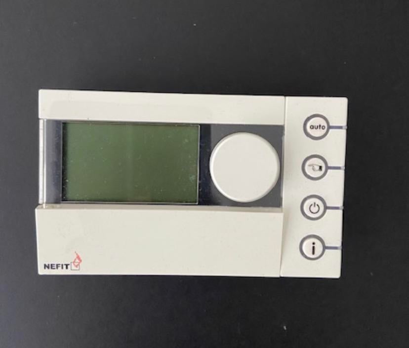 Thermostaat Nefit Moduline 400, Doe-het-zelf en Verbouw, Minder dan 30 cm, Minder dan 60 cm, Zo goed als nieuw, Minder dan 200 watt