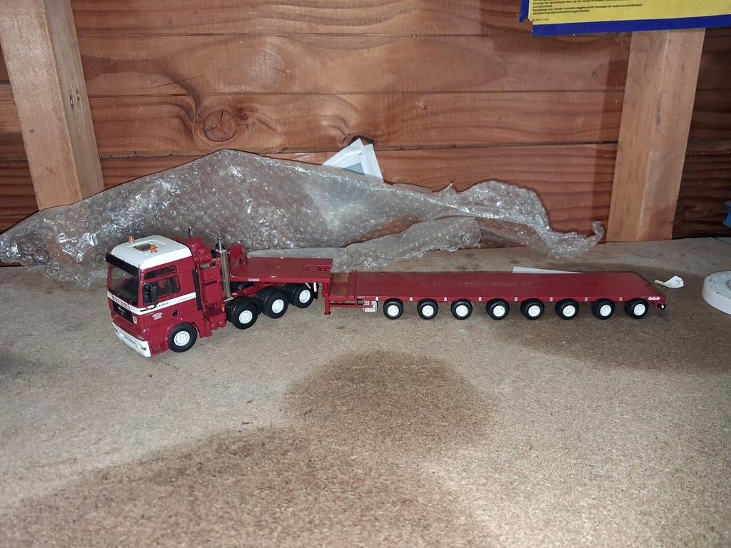 Lion toy, Hobby en Vrije tijd, Modelauto's | 1:50, Ophalen of Verzenden, Gebruikt, Bus of Vrachtwagen, Lion Toys