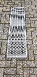 Sterke oprijplaat gegalvaniseerd, Ophalen