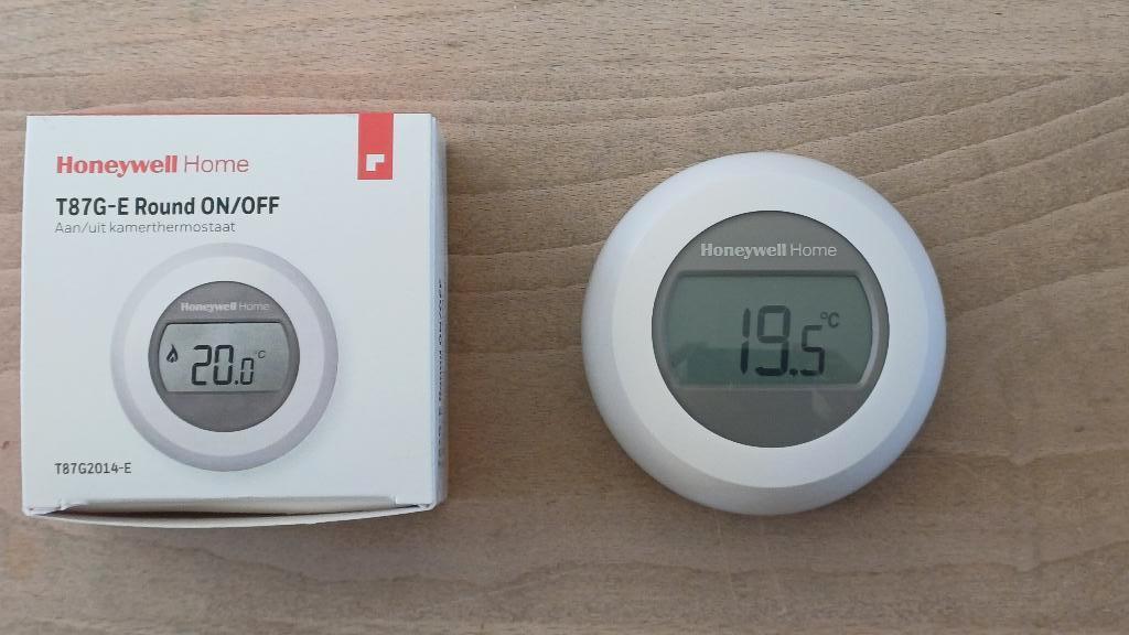 Honeywell Home T87G- E Round ON/OFF Kamerthermostaat, Doe-het-zelf en Verbouw, Verwarming en Radiatoren, Thermostaat, Minder dan 30 cm