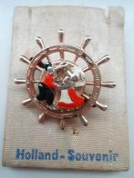 Metalen Broche Holland Souvenir. Jaren '60., Ophalen of Verzenden, Zo goed als nieuw, Goud, Overige materialen