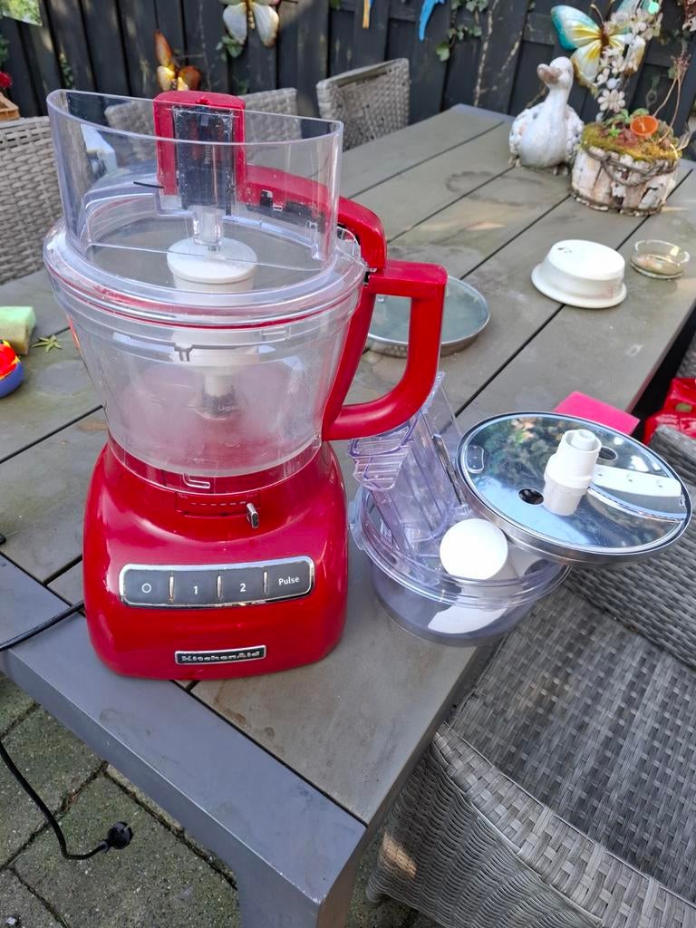 KitchenAid Foodprocessor Rood - Zo goed als nieuw, 2 tot 3 liter, Ophalen, Zo goed als nieuw, 3 snelheden of meer