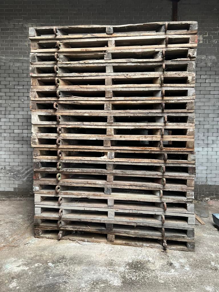 Grote pallets, Ophalen, Gebruikt, 200 tot 250 cm, 50 mm of meer