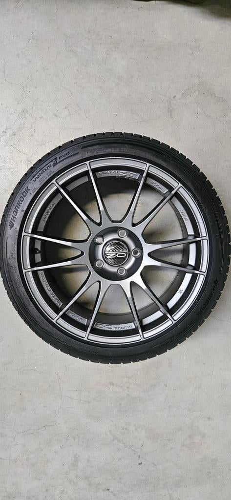 Gloednieuw set OZ Ultraleggera 8x18 inch 5x112 velgen, Auto-onderdelen, Banden en Velgen, Ophalen, 18 inch, Nieuw, Zomerbanden