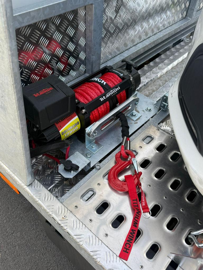 Mercedes sprinter Oprijwagen TE HUUR autoambulance huren, Diensten en Vakmensen, Verhuur | Auto en Motor