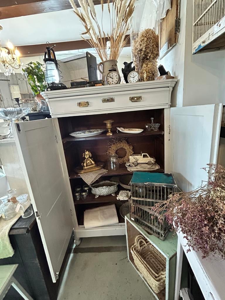 Brocante kast - Perfect voor een landelijke sfeer, Ophalen
