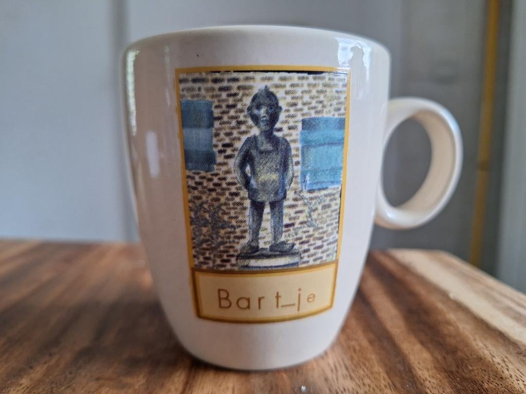 Mokje Bartje Drenthe., Ophalen of Verzenden, Zo goed als nieuw, Overige stijlen, Kop(pen) en/of Schotel(s)