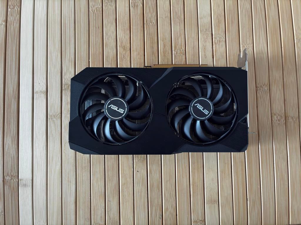 ASUS Radeon RX 6600 Dual - Zeer goede staat, AMD, GDDR6, PCI-Express 4, Ophalen of Verzenden