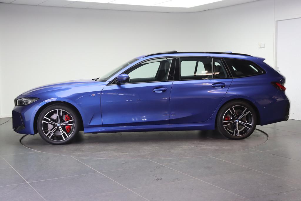 BMW 3 Serie Touring 330i xDrive High Executive M Sport Autom, Auto's, 1998 cc, 4 cilinders, Met garantie (alle), Blauw