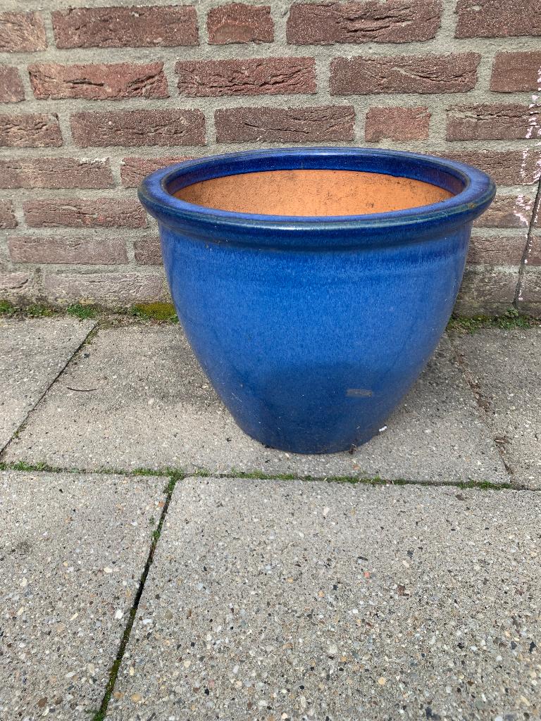 Pot voor buiten, Tuin en Terras, Bloempotten, Ophalen, Rond, Zo goed als nieuw, Aardewerk