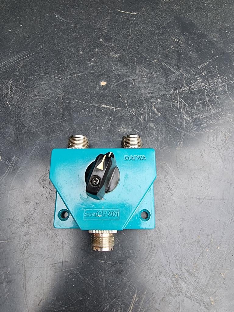 Daiwa CS-201 Coax Antenne Schakelaar - PL Uitvoering, Telecommunicatie, Antennes en Masten, Gebruikt, Antenne, Ophalen of Verzenden