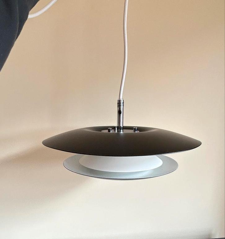 Belid Eclipse Hanglamp - Scandinavisch Design, Huis en Inrichting, Lampen | Hanglampen, Gebruikt, Minder dan 50 cm, Metaal, Ophalen of Verzenden