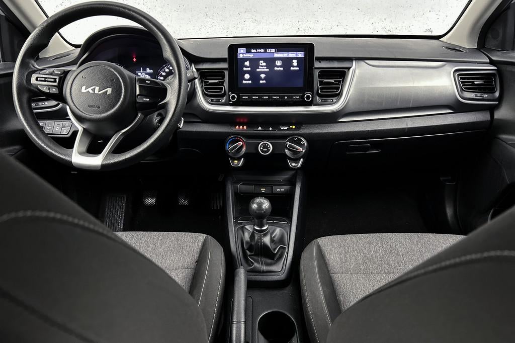 Kia Stonic 1.2 MPi Design Edition | Apple Carplay | Parkeers, Voorwielaandrijving, 83 pk, Gebruikt, 4 cilinders