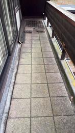 Gratis dakterras beton tegels 57stuks extra licht, Ophalen, Zo goed als nieuw, Beton, Terrastegels