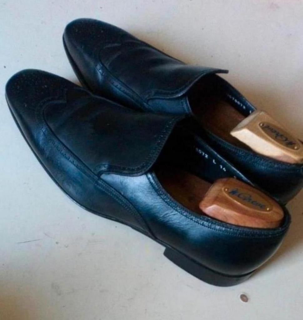 Ferragamo 9 (43), Ophalen of Verzenden, Gedragen