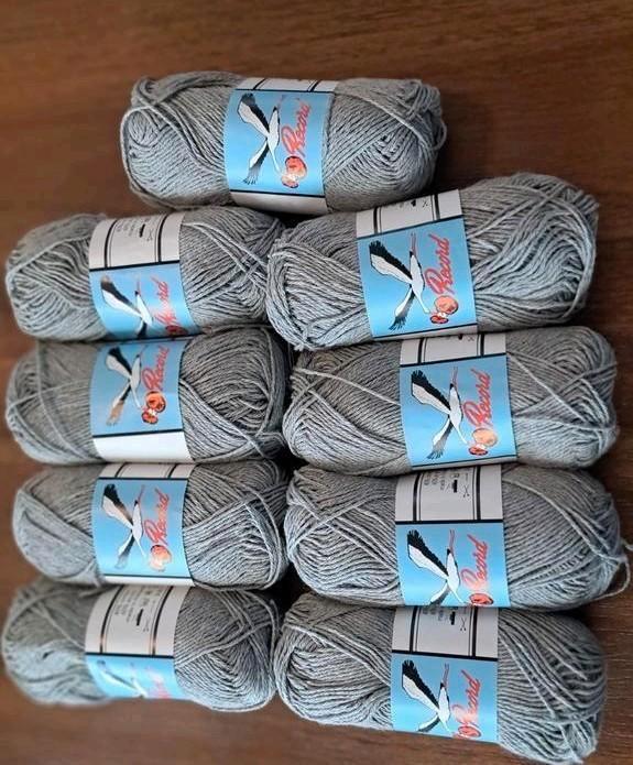 Record grijs katoen/acryl garen - 9 bollen brei/haakgaren, Hobby en Vrije tijd, Breien en Haken, Zo goed als nieuw, Breien of Haken