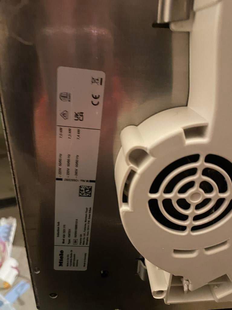 Miele KM Inductiekookplaat - 4 zones, Witgoed en Apparatuur, Kookplaten, Gebruikt, Inbouw, Inductie, 4 kookzones