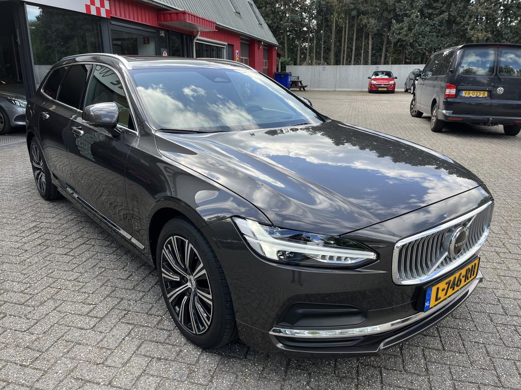Volvo V90 2.0 B4 Inscription 1e Eign Dealer Onderhouden, Auto's, Volvo, 15 km/l, Euro 6, 4 cilinders, Zilver of Grijs