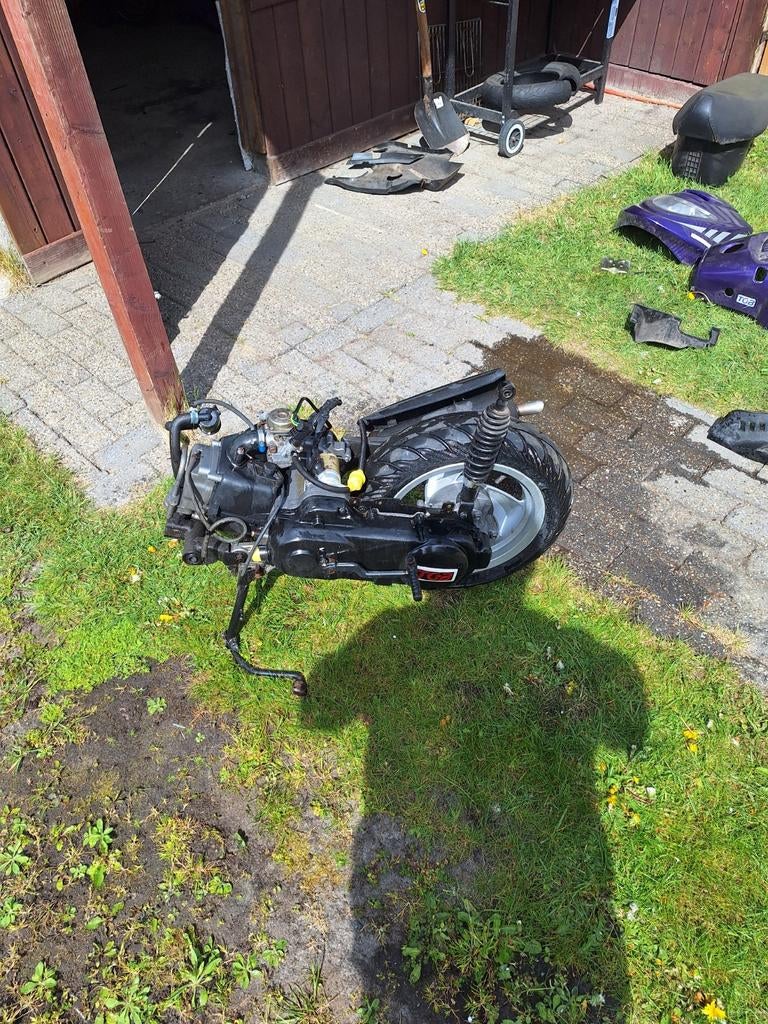 Complete TGB 104T onderdelen (excl. frame), Ophalen