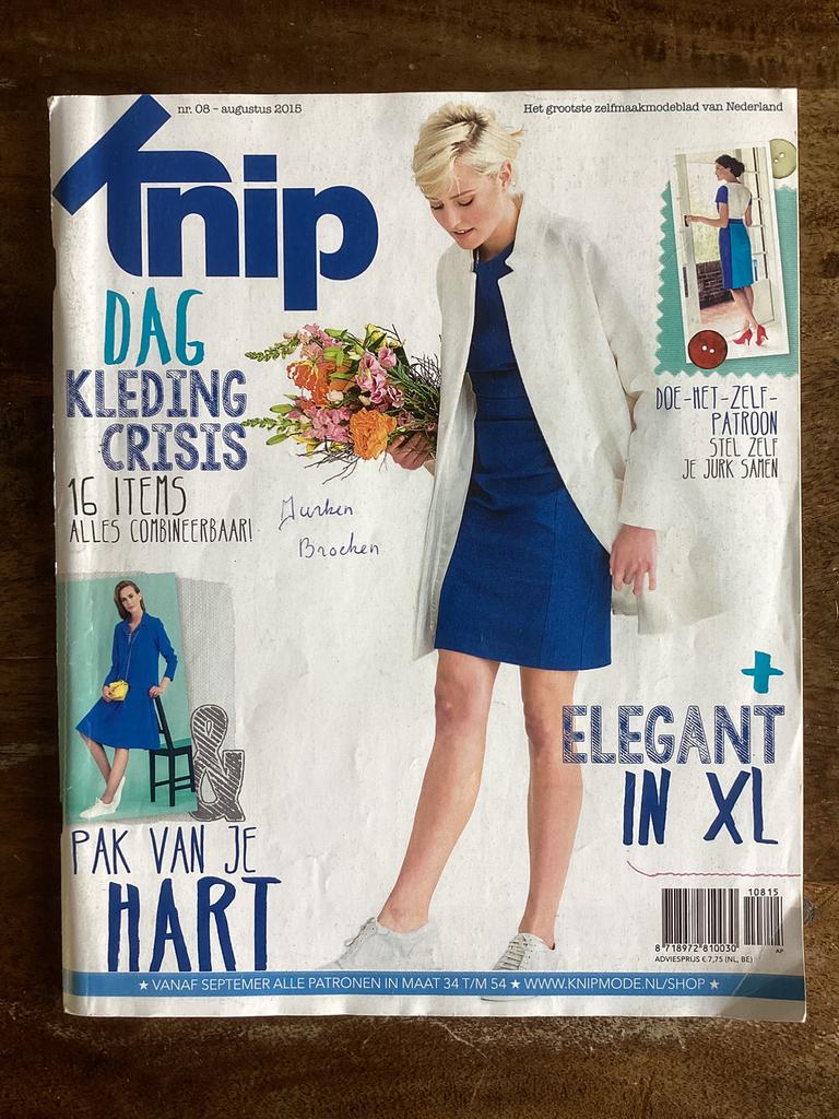 Knipmode Augustus 2015, Ophalen of Verzenden, Zo goed als nieuw, Vrouw, Knipmode
