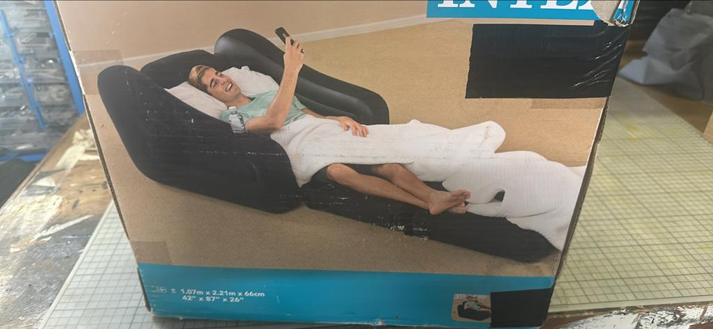 Intex Opblaasbare Lounge Stoel/Bed - Zwart, Ophalen, Zo goed als nieuw