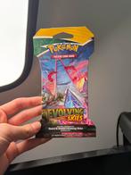 LEGE Evolving Skies booster, Hobby en Vrije tijd, Verzamelkaartspellen | Pokémon, Ophalen of Verzenden, Zo goed als nieuw