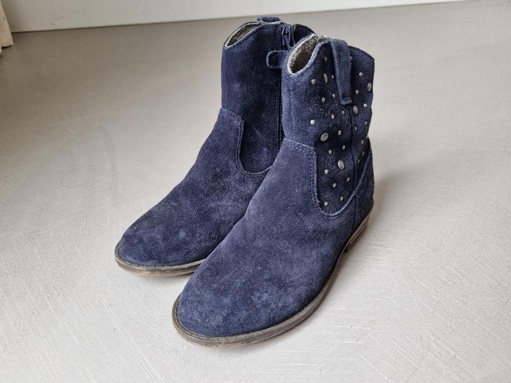 Suade laarsjes maat 28, Meisje, Ophalen of Verzenden, Laarzen, Zo goed als nieuw