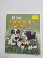 Haakboek 6 Meer minihondjes haken, Ophalen of Verzenden, Zo goed als nieuw, Haken, Patroon of Boek