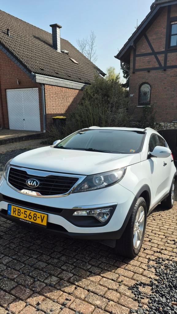 Te koop in nieuwstaat verkerende kia sportage 1.6 GDI, Auto's, Kia, Particulier, ABS, Adaptive Cruise Control, Airbags, Airconditioning
