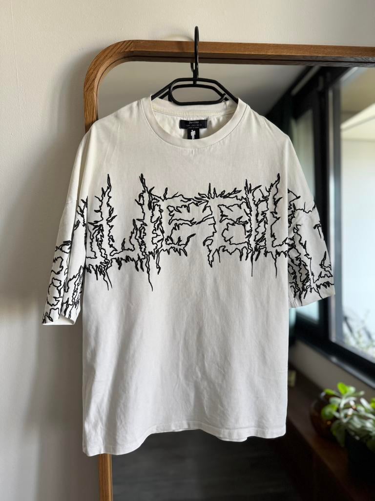 Billie Eilish x Bershka t-shirt, maat S, Verzenden, Wit, Zo goed als nieuw, Korte mouw