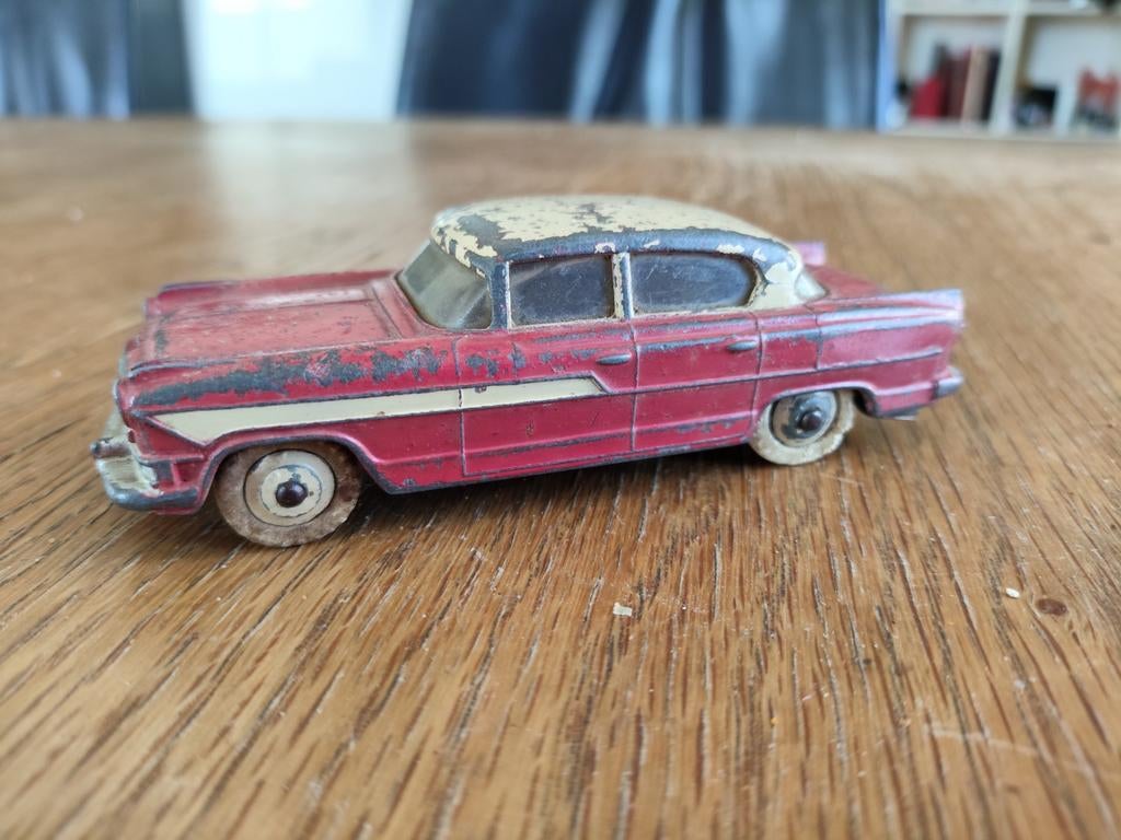 Hutson hornet sedan Dinky toy, Ophalen of Verzenden, Gebruikt, Auto, Dinky Toys