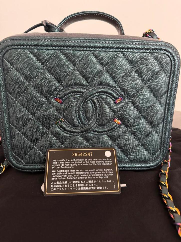 Chanel Vanity Bag Limited Edition met Certificaat & Dustbag, Sieraden, Tassen en Uiterlijk, Tassen | Damestassen, Zo goed als nieuw