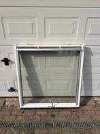 VELUX GPU SK06 Kunststof Dakraam 114x118 HR++ Uitzettuimel, Ophalen, 80 tot 120 cm, 80 tot 120 cm, Zo goed als nieuw
