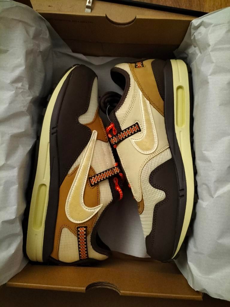 Nike air max 1 x TravisScott cactusjack baroque brown EU45.5, Bruin, Nike x Travis scott, Nieuw, Ophalen of Verzenden