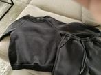 Donkergrijs joggingpak - Trui en broek 122-128, Kleding | Dames, Huispakken, Ophalen of Verzenden, Nieuw, Maat 38/40 (M), Grijs