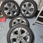 Suzuki vitara velgen met banden 17inch, Ophalen, 215 mm, 17 inch, Band(en)
