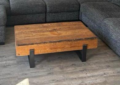 Stoere salontafel van oude bielzen met metalen onderstel, Ophalen, Gebruikt, 100 tot 150 cm, 50 tot 100 cm
