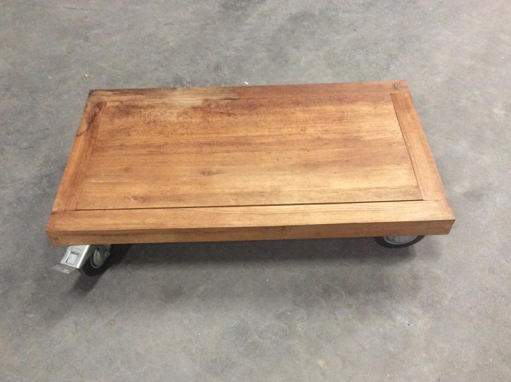 Salon tafel op wielen, Ophalen, Zo goed als nieuw, Hout