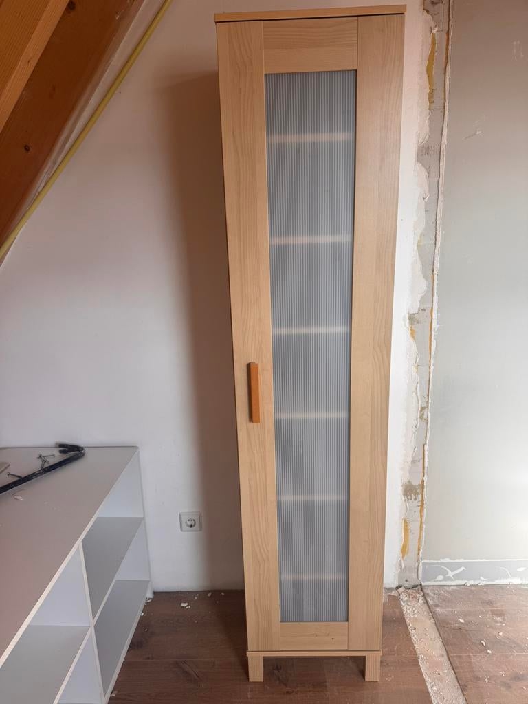 Bonde kast ikea, Ophalen, Zo goed als nieuw