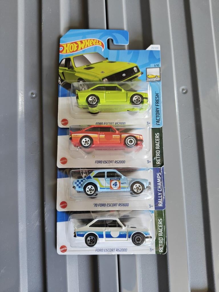 Hot Wheels Ford Escort RS2000 en RS1600 set, Overige merken, 1:50 of kleiner, Auto, Nieuw