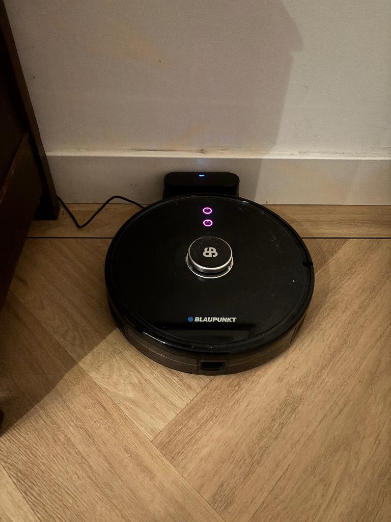 Robotstofzuiger Blaupunkt Bluebot xtreme (zuigen en dweilen), Ophalen, Zo goed als nieuw, Robotstofzuiger