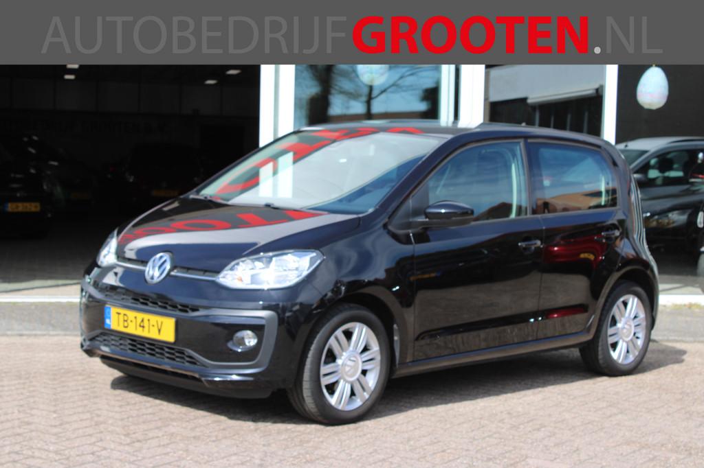 Volkswagen up! 1.0 BMT high up! (bj 2018), Auto's, Volkswagen, Voorwielaandrijving, Stof, Gebruikt, Zwart