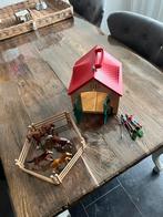 Schleich horseclub openstal incl acc, Ophalen of Verzenden, Zo goed als nieuw, Poppenhuis