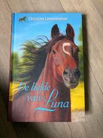 De liefde van Luna - Christine Linneweever (Paardenboek), Ophalen, Zo goed als nieuw, Nederland